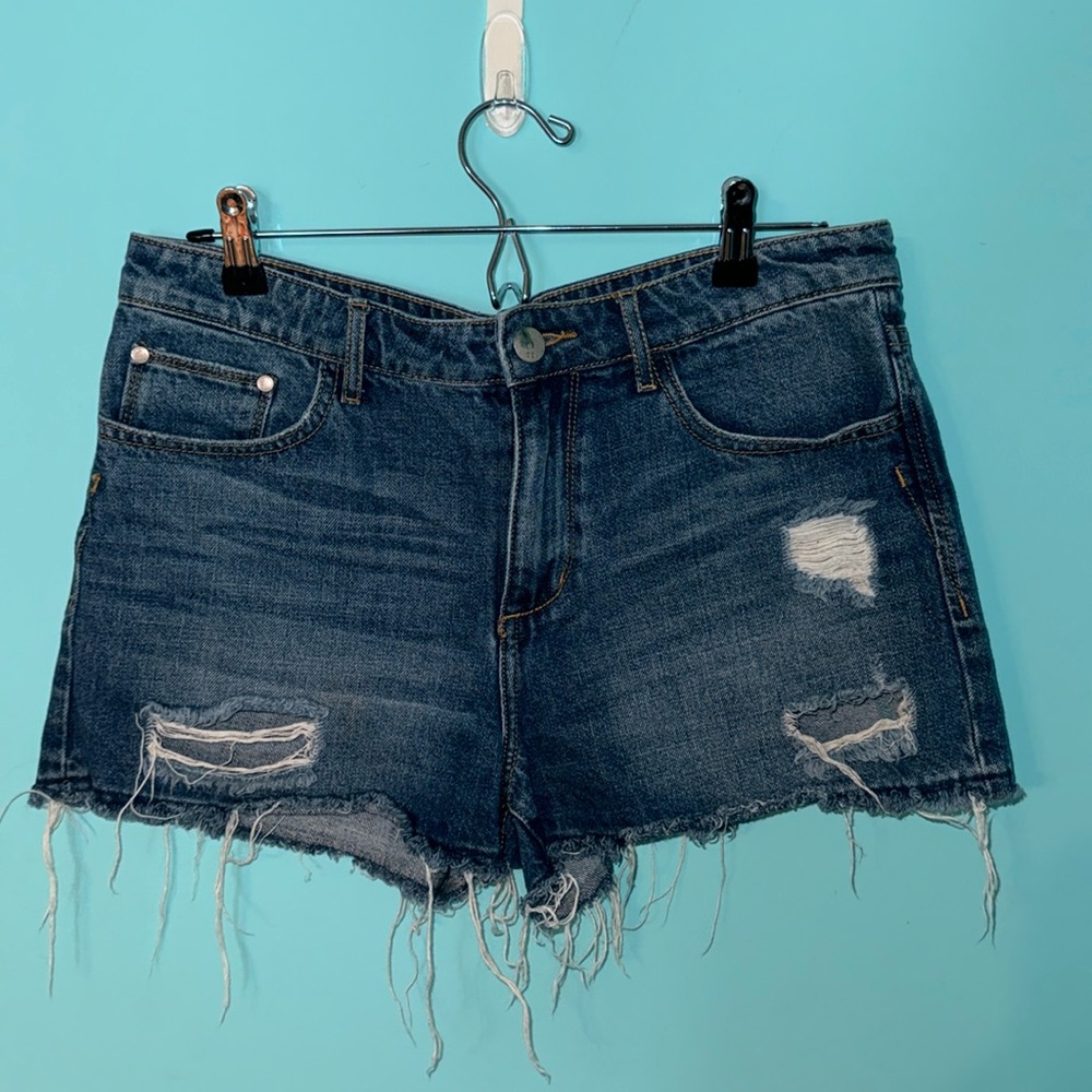 Gilded Intent size 29 High Rise Short